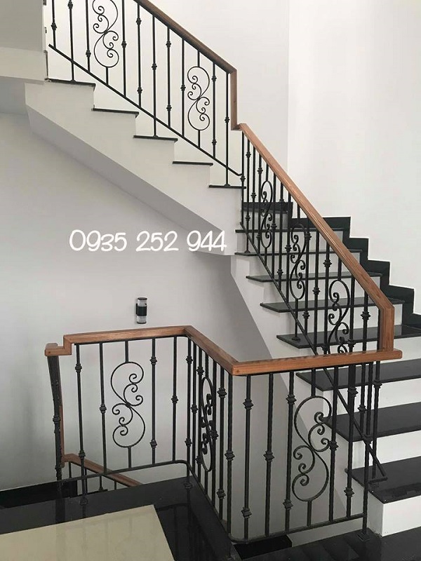 6 điều bạn không thể QUÊN khi làm cầu thang sắt tại Đà Nẵng