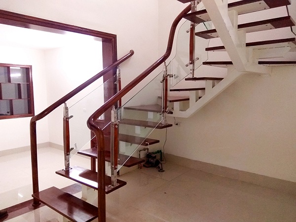 Cầu thang xương cá đẹp Đà Nẵng