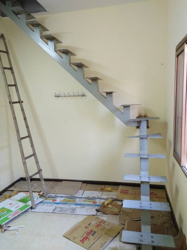 Cầu thang xương cá đẹp tại Đà Nẵng