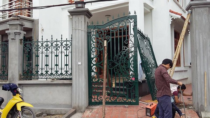 Gợi ý nơi gia công cửa cổng sắt Đà Nẵng “xinh đến ngẩn ngơ”