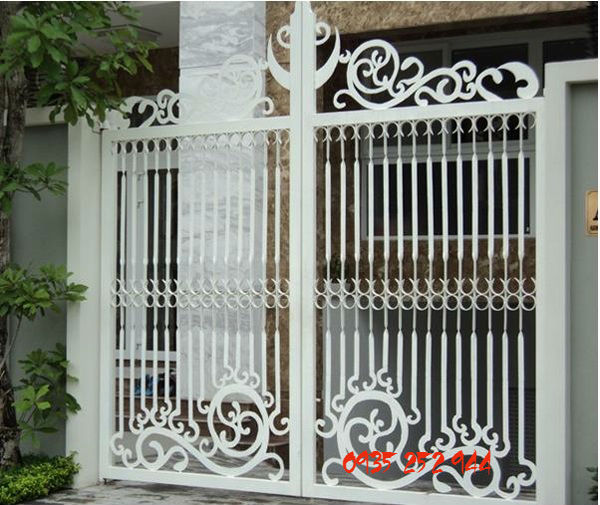 Cổng sắt tại Đà Nẵng
