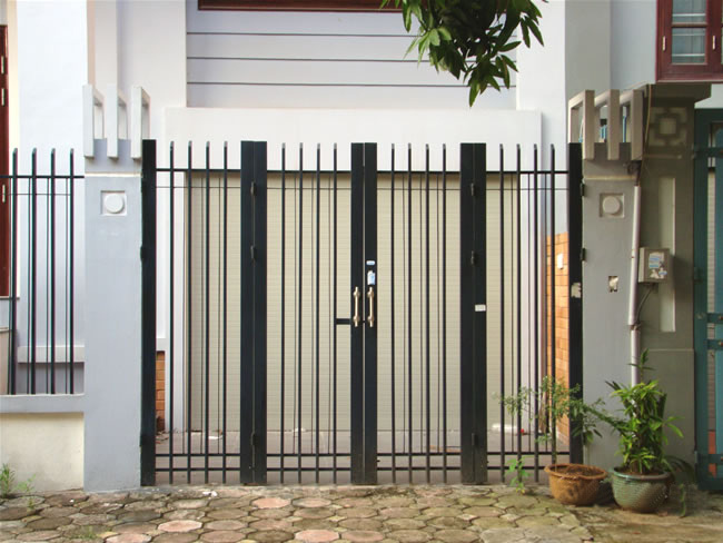 Cổng sắt tại Đà Nẵng