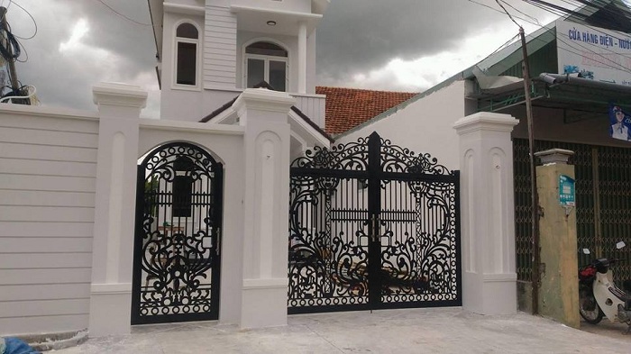 Gợi ý nơi gia công cửa cổng sắt Đà Nẵng “xinh đến ngẩn ngơ”