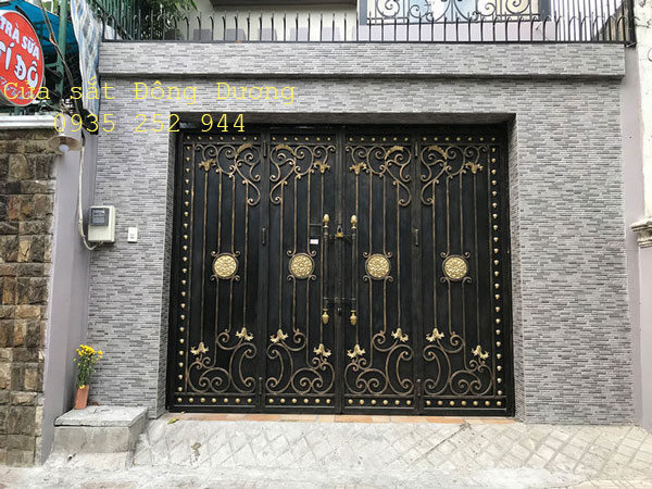 Cửa sắt 4 cánh Đà Nẵng