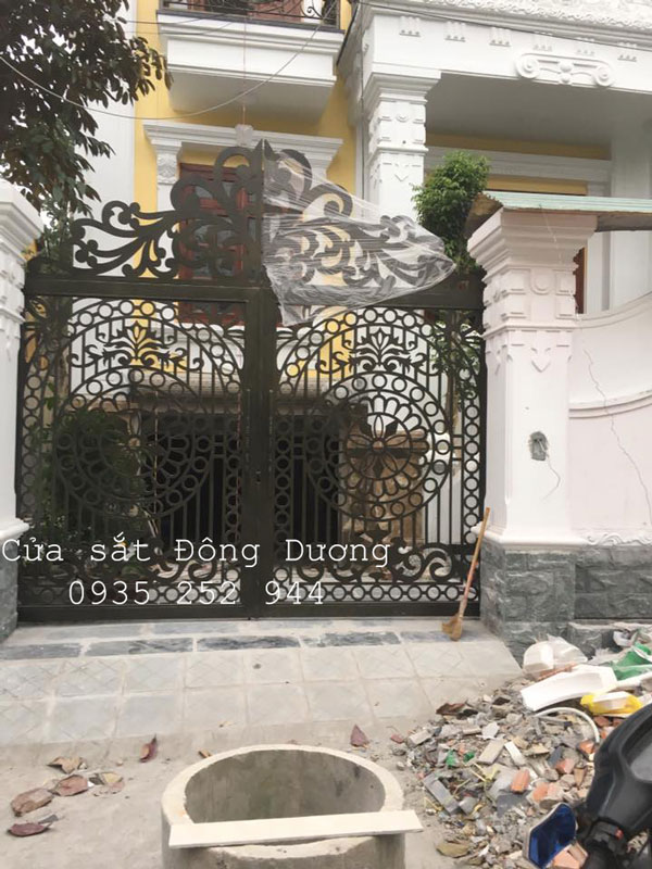 Cửa sắt đẹp tại Hội An, làm cửa sắt mỹ thuật UY TÍN, GIÁ RẺ