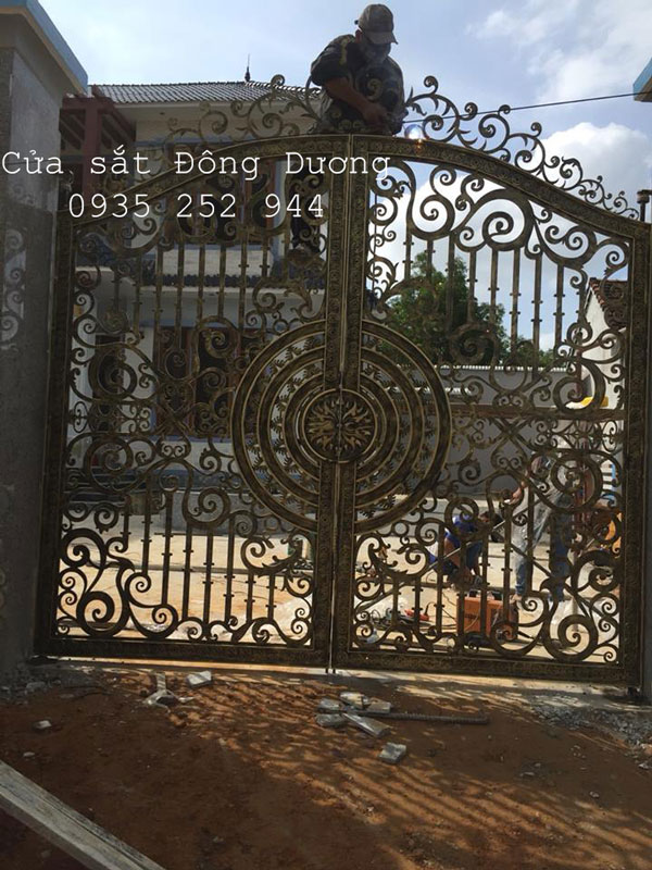 Cửa sắt đẹp tại Hội An, làm cửa sắt mỹ thuật UY TÍN, GIÁ RẺ
