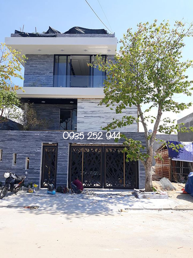 Thi công cửa tự động UY TÍN - GIÁ RẺ số 1 tại Đà Nẵng