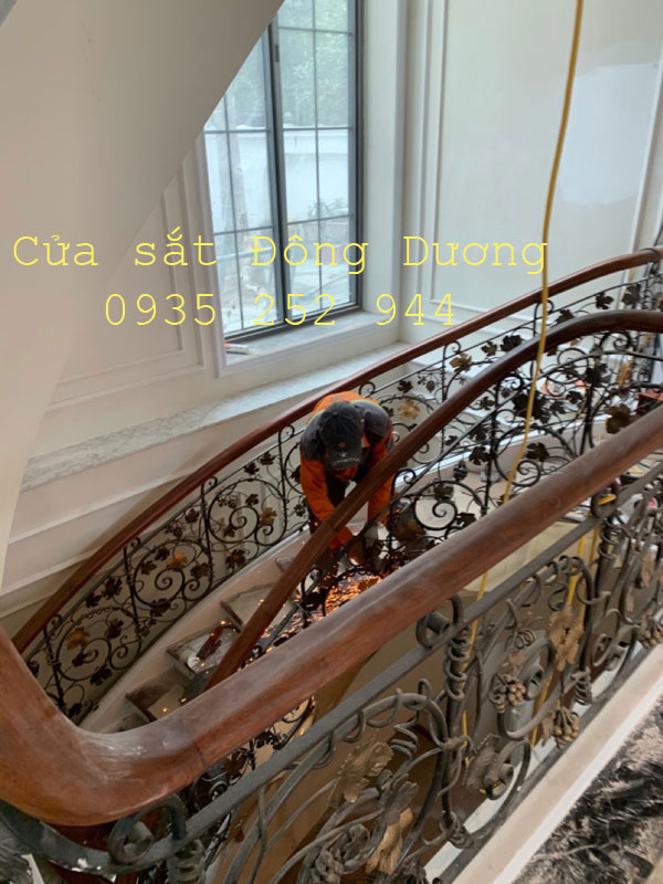 Lan can cầu thang sắt Đà Nẵng
