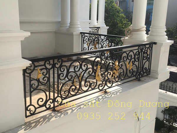 Lan can sắt ban công Đà Nẵng