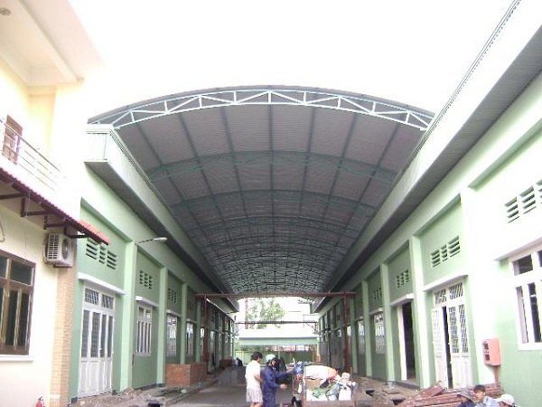 Mái vòm tôn đẹp tại Đà Nẵng