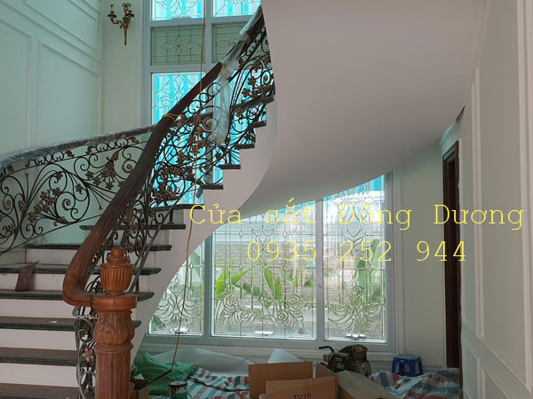 Mẫu cầu thang sắt nghệ thuật Đà Nẵng