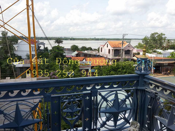 Mẫu lan can ban công sắt Đà Nẵng